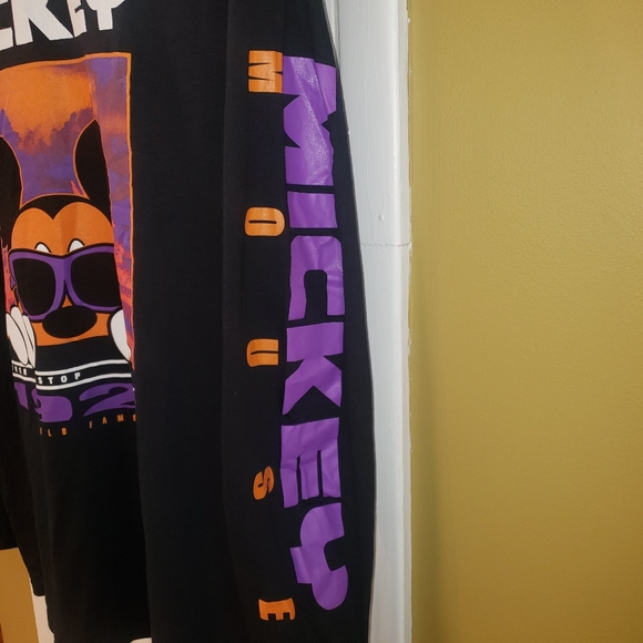 Mickey Mouse Dreaming Men's Graphic T-Shirt - Picture 4 of 5